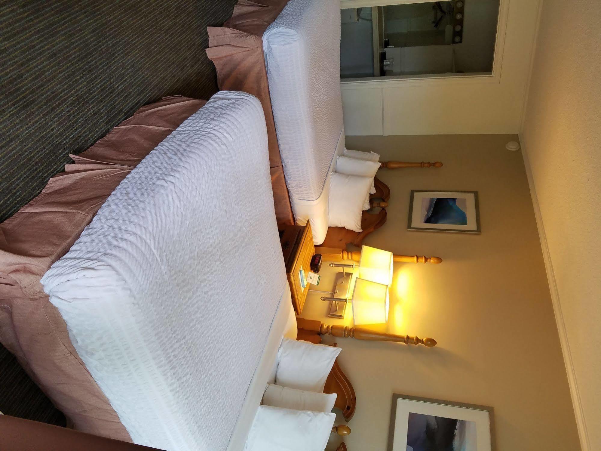 Laguna Beach Lodge מראה חיצוני תמונה
